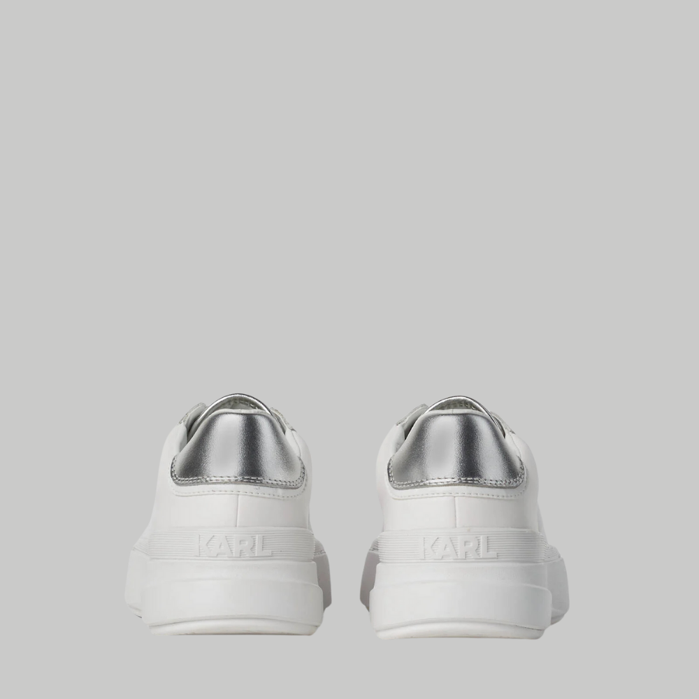 Kronos Sneaker