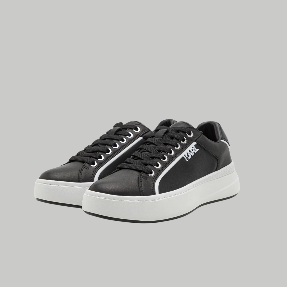 Kronos Sneaker